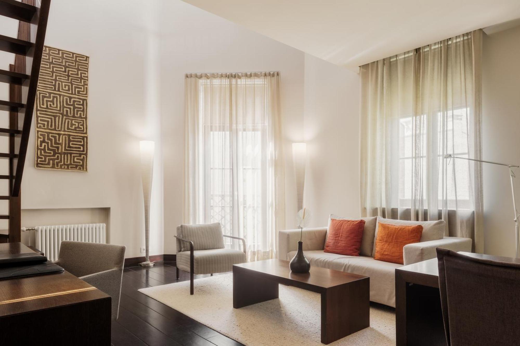 Hotel Bergs Suites Рига Экстерьер фото