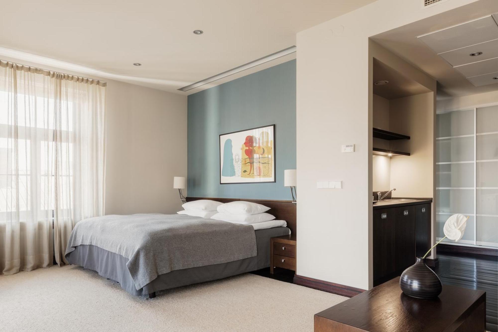 Hotel Bergs Suites Рига Экстерьер фото