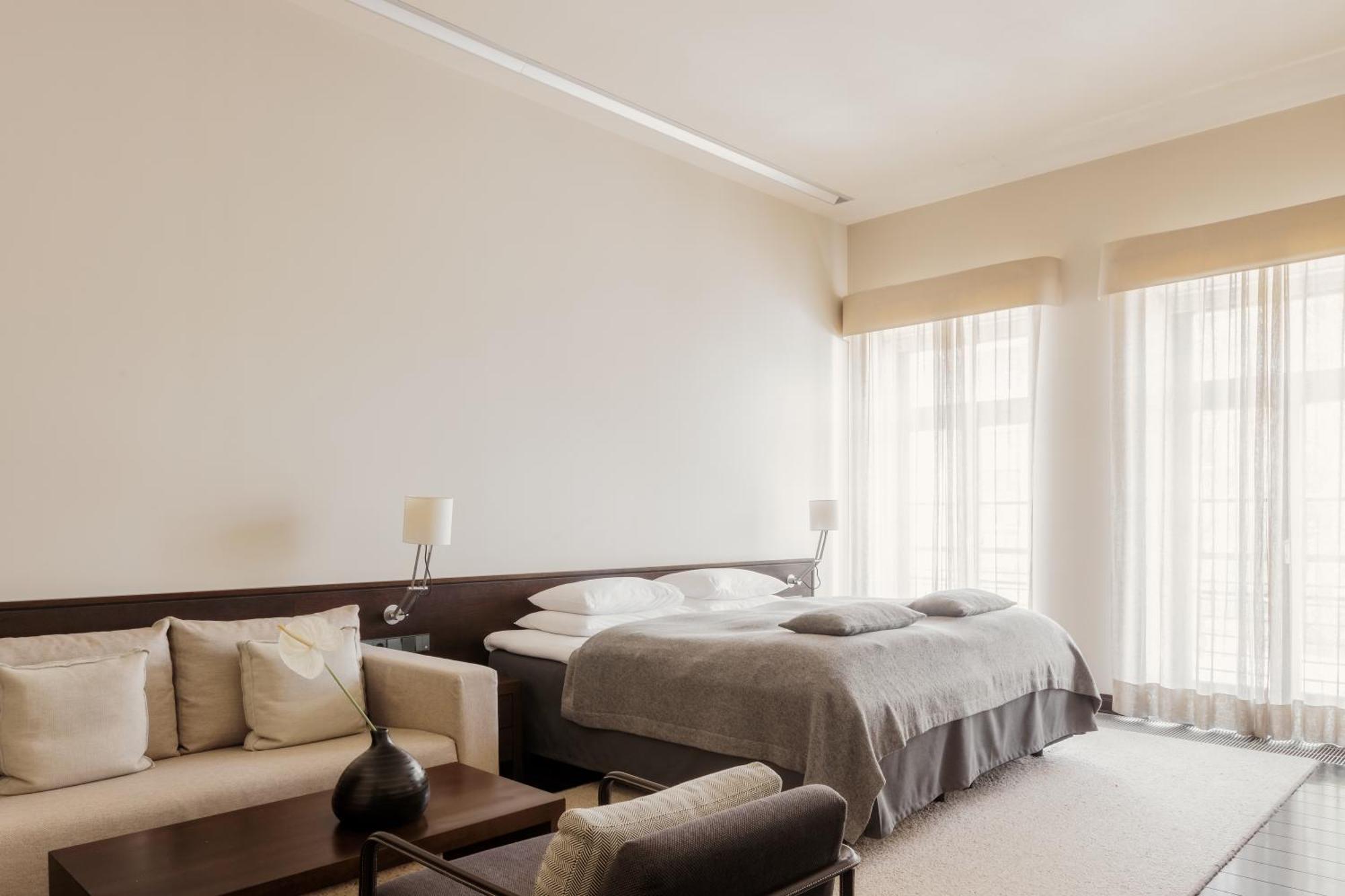 Hotel Bergs Suites Рига Экстерьер фото
